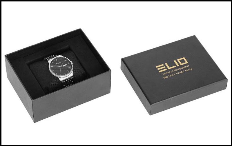 Thoải m&aacute;i sử dụng đồng hồ khi đi mưa hoặc rửa tay