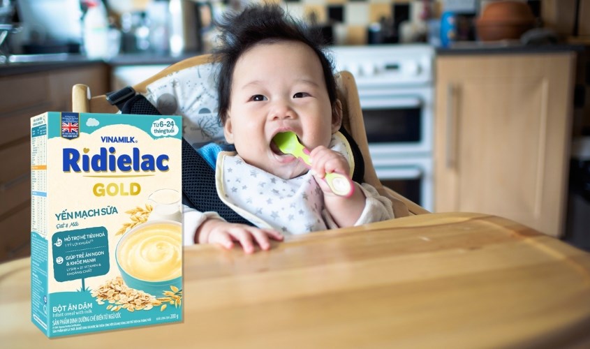 Bột ăn dặm Vinamilk RiDielac Gold yến mạch, sữa hộp 200g (6 - 24 tháng) Bột ăn dặm Vinamilk RiDielac Gold yến mạch, sữa hộp 200g (6 - 24 tháng)