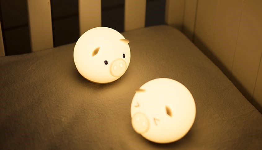 Đèn ngủ hình chú heo đáng yêu