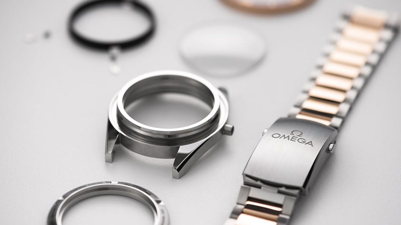 Đồng hồ hiện đại ng&agrave;y nay được khuyến nghị n&ecirc;n bảo dưỡng 5 năm/lần