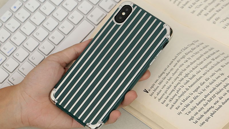 Ốp lưng đơn giản m&agrave; nổi bật