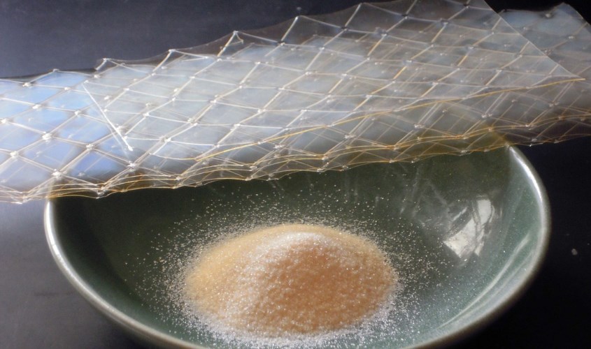 Galatin có 2 dạng là dạng lá và dạng bột