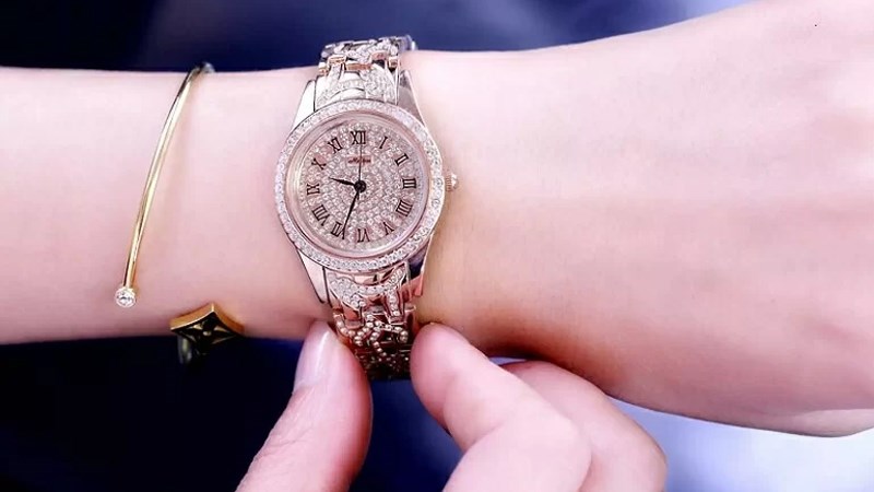 Đồng hồ Melissa c&oacute; gi&aacute; th&agrave;nh phải chăng