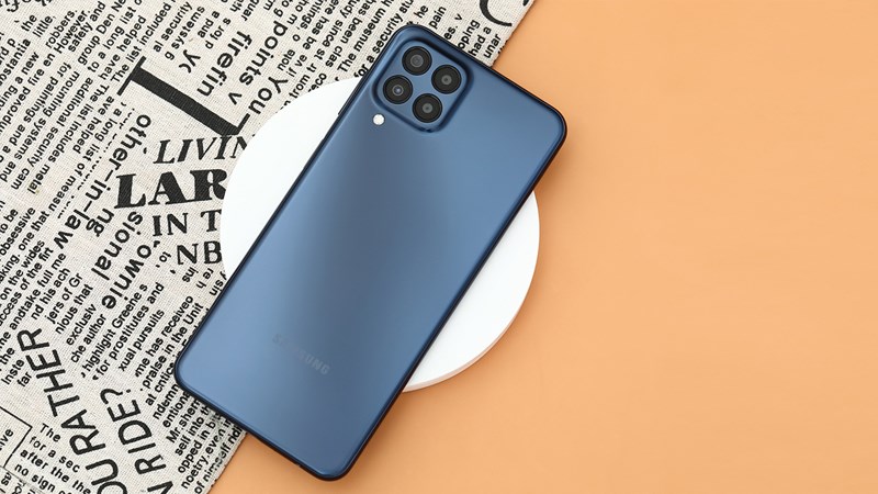 Điện thoại hỗ trợ kết nối 5G phát video mượt mà, rõ nét Điện thoại hỗ trợ kết nối 5G phát video mượt mà, rõ nét