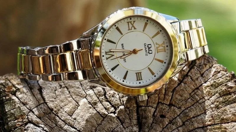 Được chế t&aacute;c từ những người thợ đồng hồ l&agrave;nh nghề