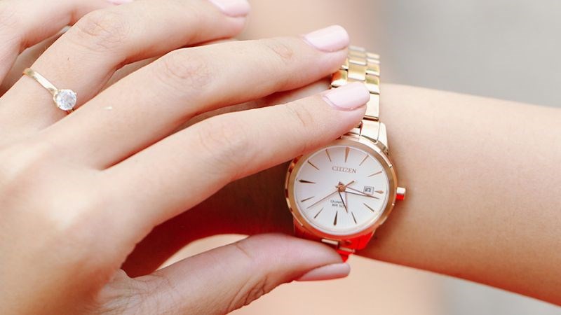 Khả năng chống nước tiện ích khi đi mưa, tắm Khả năng chống nước tiện ích khi đi mưa, tắm