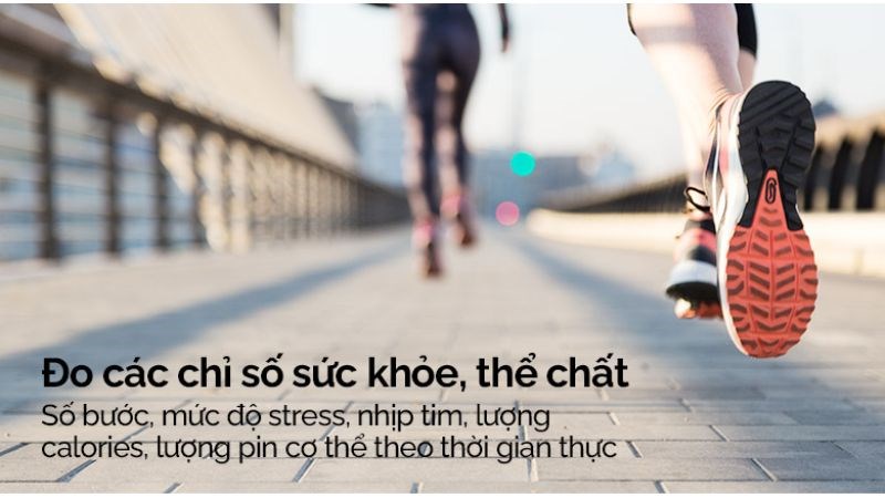 Hỗ trợ nhiều t&iacute;nh năng chăm s&oacute;c sức khỏe tr&ecirc;n đồng hồ