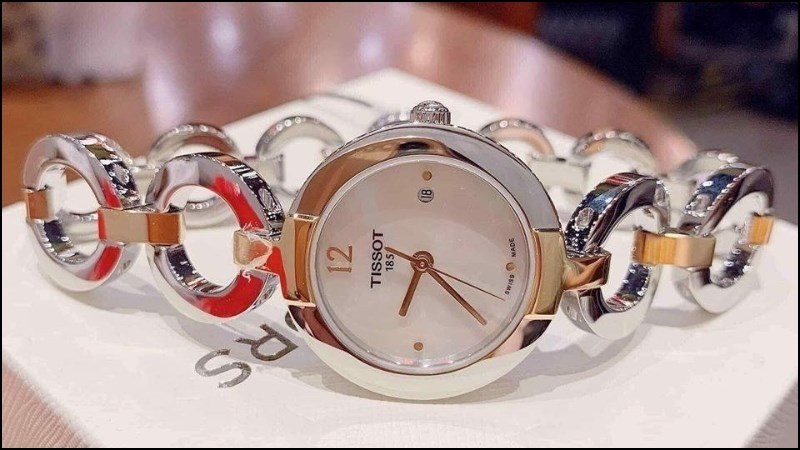 Đồng hồ nữ TISSOT T084.210.22.117.00 Đồng hồ nữ TISSOT T084.210.22.117.00