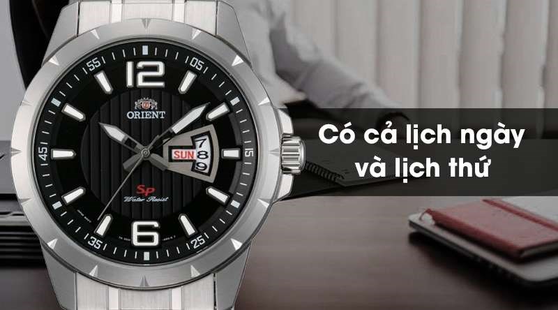 Đồng hồ được t&iacute;ch hợp th&ecirc;m nhiều tiện &iacute;ch bổ sung