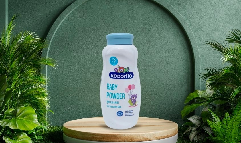 Phấn rôm cho bé Kodomo Extra Mild 180g