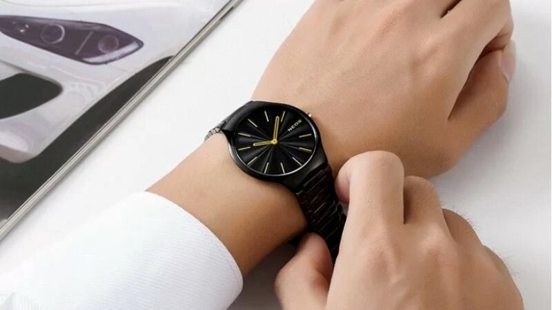 D&acirc;y đeo đồng hồ Neos rất đẹp v&agrave; chắc