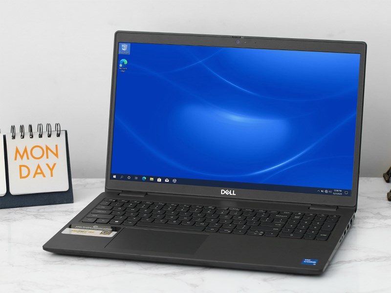 Sở hữu thiết kế sang trọng, tinh tế với từng đường n&eacute;t v&aacute;t sắc sảo