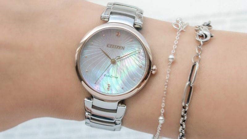 C&ugrave;ng tone l&agrave; điều ti&ecirc;n quyết khi kết hợp c&aacute;c sản phẩm