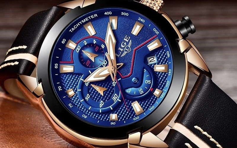 Đồng hồ với thiết kế ph&ugrave; hợp d&agrave;nh cho người chơi thể thao