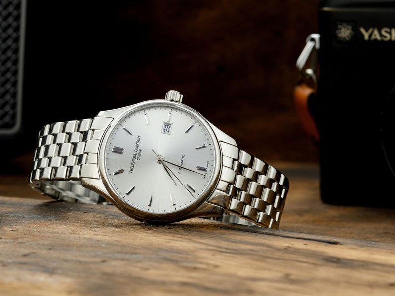 Ng&ocirc;n ngữ thiết kế đơn giản nhưng kh&ocirc;ng k&eacute;m phần thanh lịch