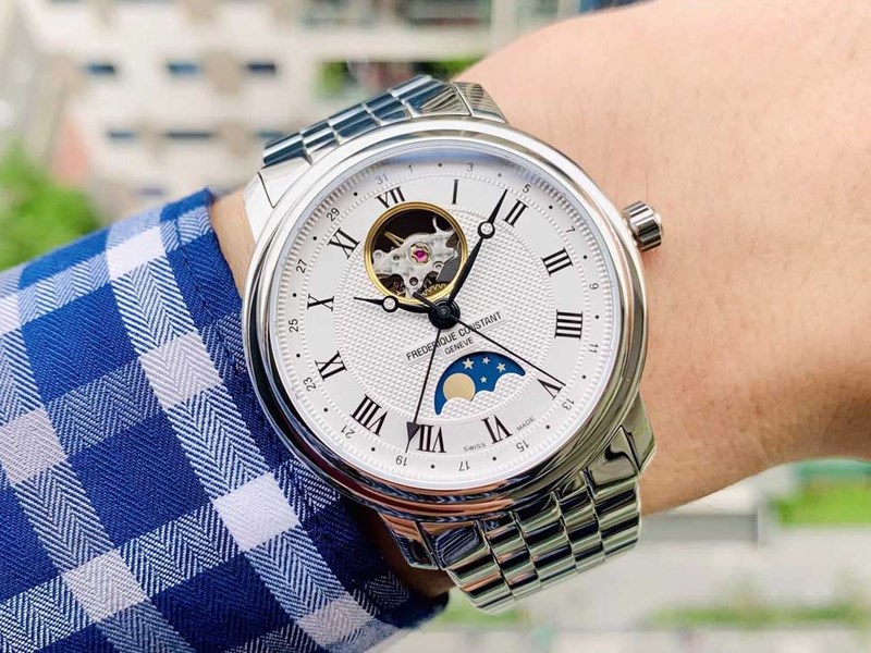 Thiết kế nam t&iacute;nh, tạo n&ecirc;n phong th&aacute;i đĩnh đạc cho qu&yacute; &ocirc;ng