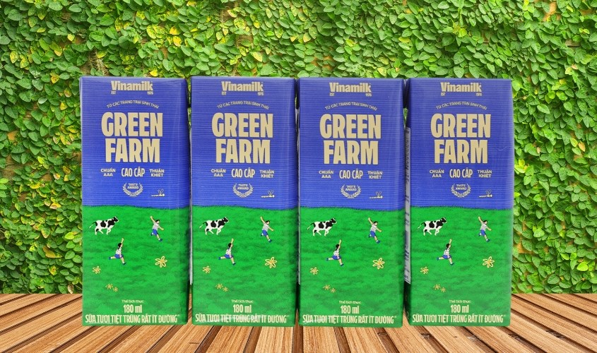 Lốc 4 hộp sữa tươi tiệt trùng Vinamilk Green Farm rất ít đường 180 ml (từ 1 tuổi)