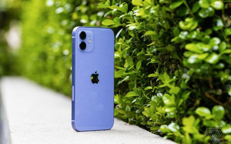 iPhone 12 sở hữu chip mạnh v&agrave; nhanh