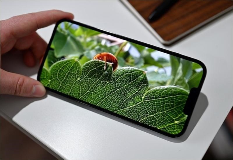 M&agrave;n h&igrave;nh ProMotion cho người d&ugrave;ng thực hiện c&aacute;c thao t&aacute;c mượt m&agrave; khi sử dụng 