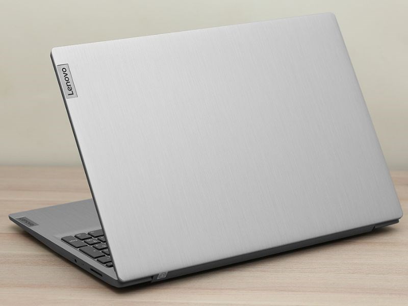 Thiết kế thanh lịch với vỏ m&agrave;u x&aacute;m