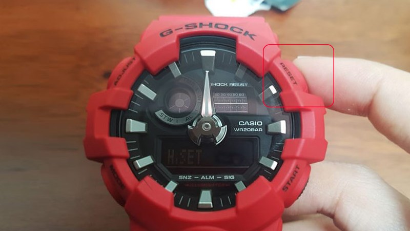 Nhấn vào nút B hoặc D để cài đặt số giây Nhấn vào nút B hoặc D để cài đặt số giây