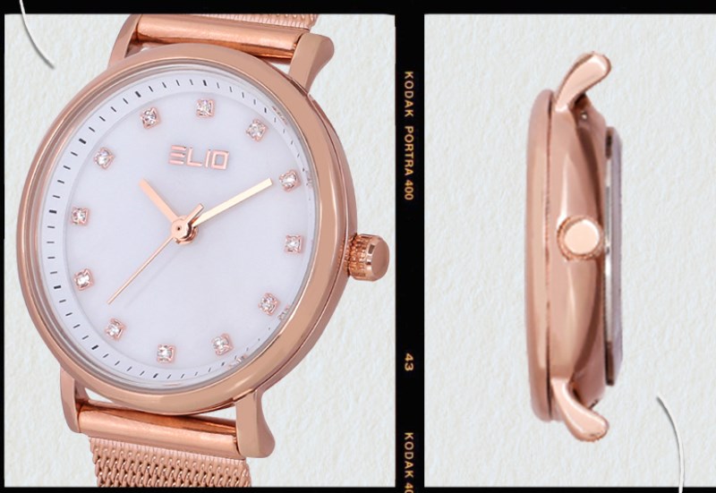 Mặt k&iacute;nh d&agrave;y 8 mm, tọa cảm gi&aacute;c nhẹ nh&agrave;ng khi đeo