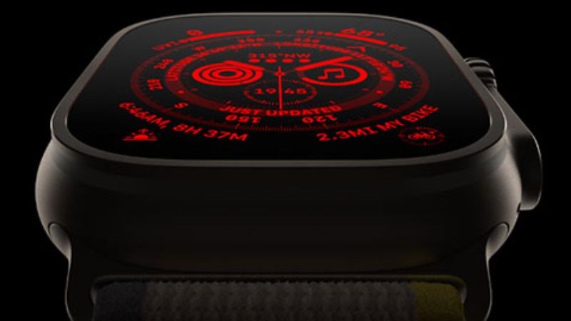 Mặt Wayfinder với Night Mode trên đồng hồ