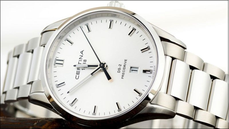 Đồng hồ CERTINA Sport C024 tối giản, hiện đại Đồng hồ CERTINA Sport C024 tối giản, hiện đại