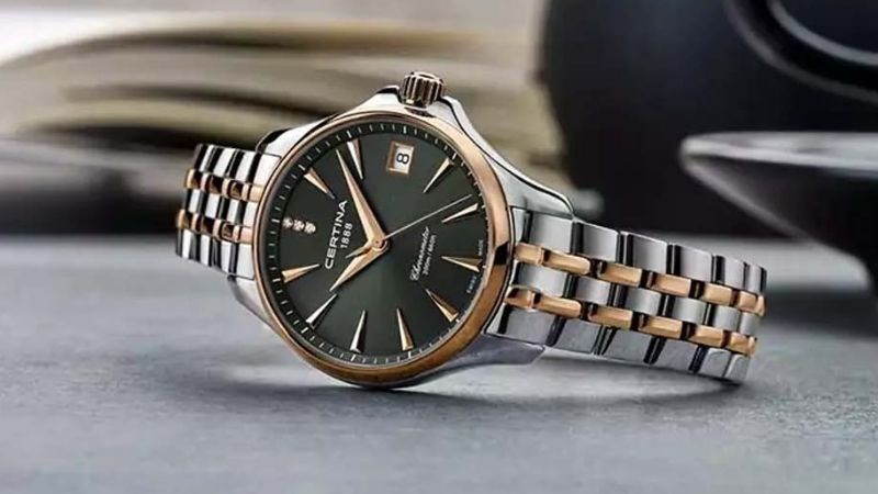 Đồng hồ CERTINA Aqua C032 có vị trí 12 giờ đính kim cương sang trọng Đồng hồ CERTINA Aqua C032 có vị trí 12 giờ đính kim cương sang trọng