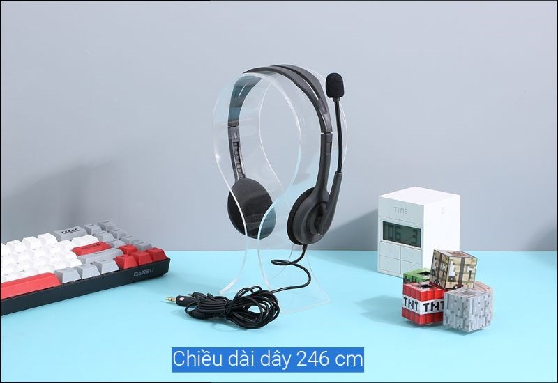 Màu đen mạnh mẽ, toát lên sự cá tính Màu đen mạnh mẽ, toát lên sự cá tính