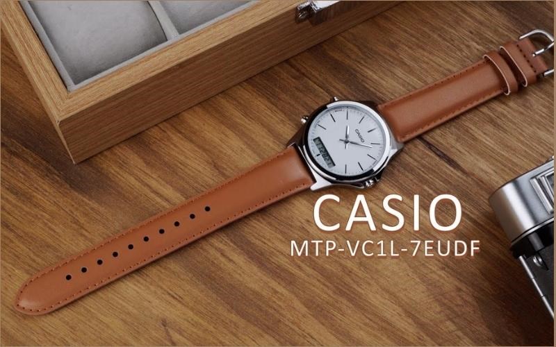 Đồng hồ mang tới thiết kế lịch l&atilde;m của một qu&yacute; &ocirc;ng 