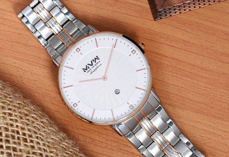 Khung viền cứng cáp giúp bảo vệ đồng hồ Khung viền cứng cáp giúp bảo vệ đồng hồ