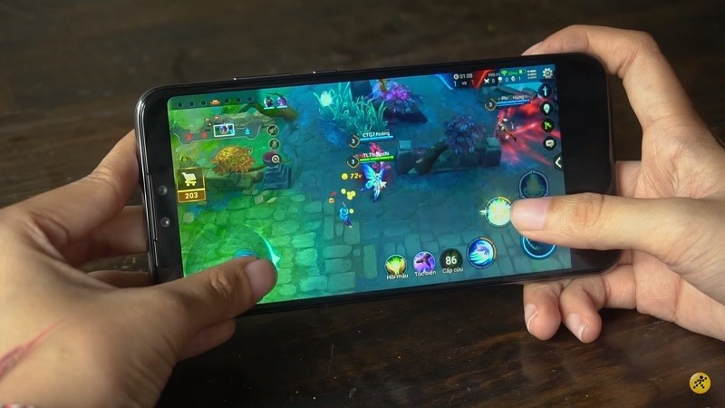 Dimensity 700 v&agrave; Helio G95 đều ph&ugrave; hợp với c&aacute;c tựa game hiện nay