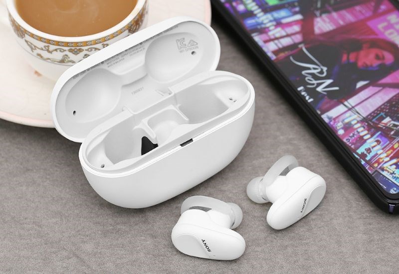 Khả năng chống bụi và chống nước cao giúp bảo vệ tai nghe Khả năng chống bụi và chống nước cao giúp bảo vệ tai nghe