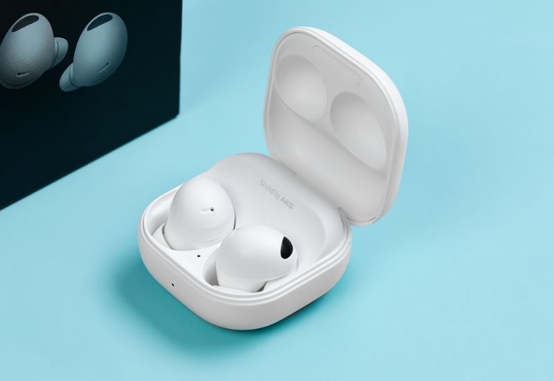 Công nghệ xuyên âm giúp vừa nghe nhạc vừa nghe được âm thanh xung quanh Công nghệ xuyên âm giúp vừa nghe nhạc vừa nghe được âm thanh xung quanh