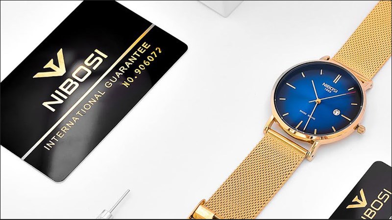 Kiểm tra thẻ bảo h&agrave;nh đi k&egrave;m