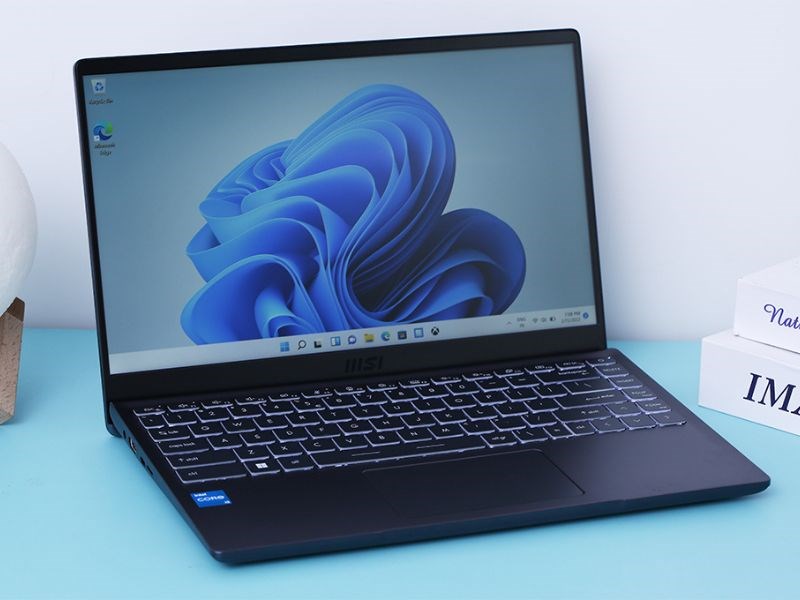 Độ ph&acirc;n giải Full HD cho c&aacute;c mảng m&agrave;u sắc tươi tắn, r&otilde; n&eacute;t