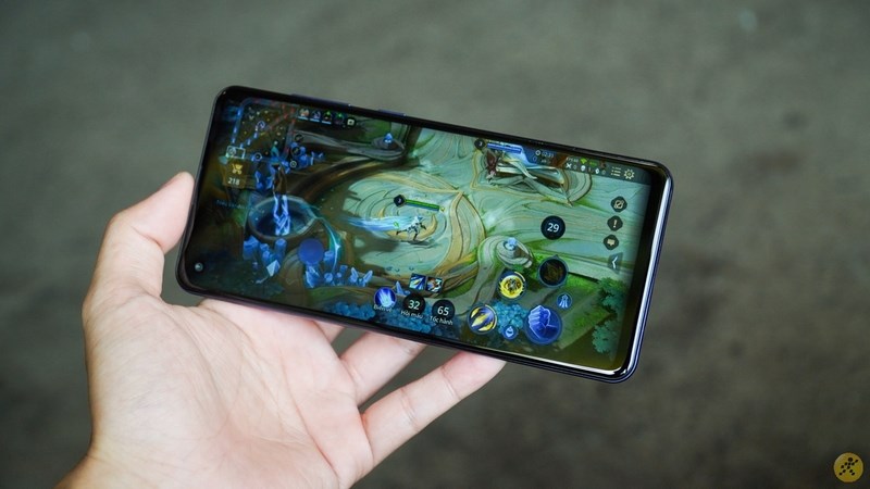 Nếu bạn c&oacute; sở th&iacute;ch chơi game giải tr&iacute; th&igrave; n&ecirc;n c&acirc;n nhắc trước khi lựa chọn Exynos 850