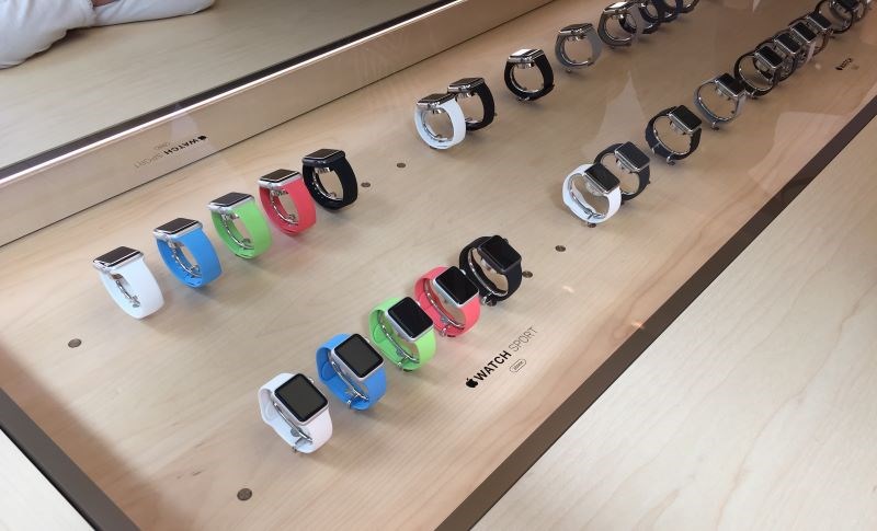 H&atilde;y theo d&otilde;i c&aacute;c diễn đ&agrave;n v&agrave; &yacute; kiến người th&acirc;n để t&igrave;m ra cửa h&agrave;ng uy t&iacute;n nh&eacute;