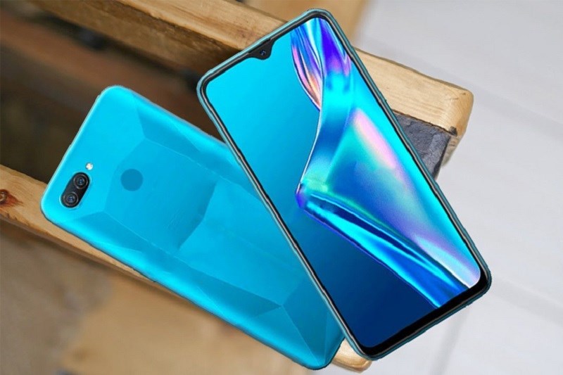 Nhìn kỹ ngoại hình xung quanh Nhìn kỹ ngoại hình xung quanh