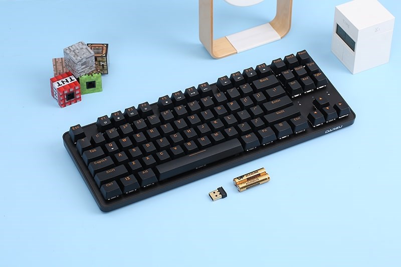 xem-ngay-top-6-ban-phim-co-cho-macbook-chat-luong-4 Thiết kế công thái học tạo cảm giác thoải mái khi gõ phím
