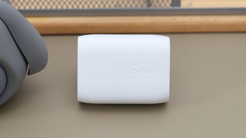 Sạc nhanh 20W Belkin WCA003