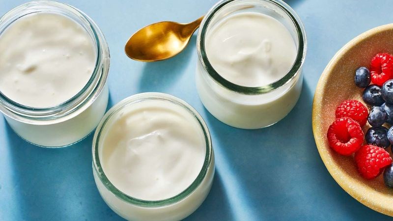 Sữa chua giàu men vi sinh tự nhiên (probiotic) có lợi cho đường ruột
