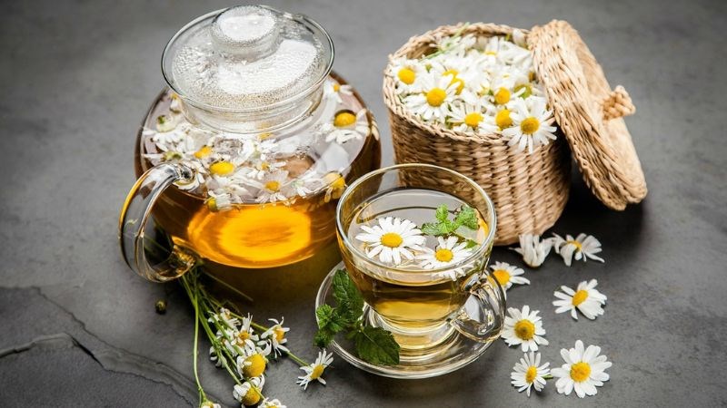 Trà hoa cúc từ lâu đã được sử dụng để chữa đau dạ dày
