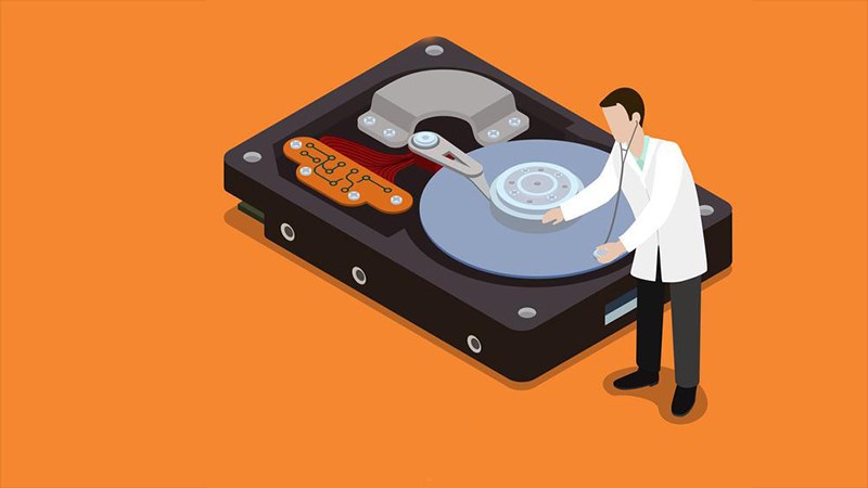 Kiểm tra ổ cứng, dung lượng bằng phần mềm như Hardisk Sentinel