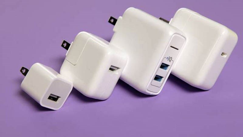 Ngoại h&igrave;nh sản phẩm sạc Oppo cũ c&oacute; thể kh&ocirc;ng đẹp như sản phẩm mới