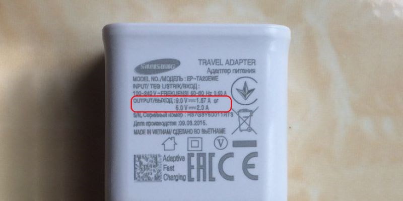 Bạn n&ecirc;n ch&uacute; &yacute; đọc th&ocirc;ng số tr&ecirc;n th&acirc;n sản phẩm ph&ugrave; hợp với thiết bị