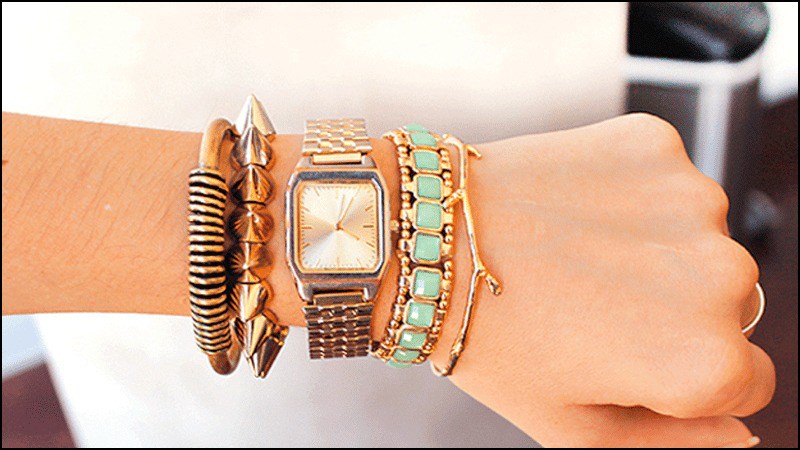 Arm candy phụ kiện đi kèm giúp nổi bật đồng hồ hơn Arm candy phụ kiện đi kèm giúp nổi bật đồng hồ hơn
