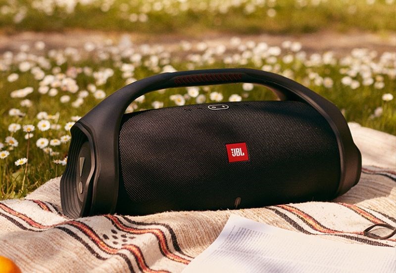 Chất âm to phù hợp với buổi dã ngoại bể bơi Chất âm to phù hợp với buổi dã ngoại bể bơi