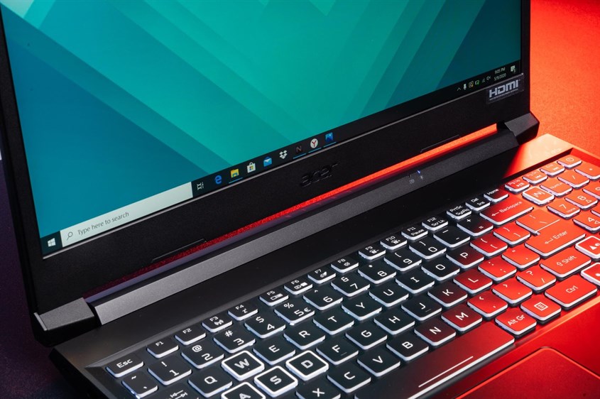 M&agrave;n h&igrave;nh sắc n&eacute;t mang đến trải nghiệm tươi mới 